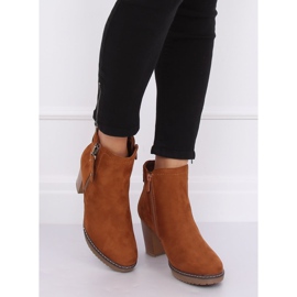 Camel 8B856 Camel suede high-heeled boots brown 1