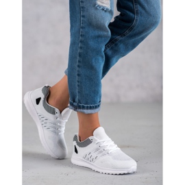 SHELOVET Light Sports Shoes white 1