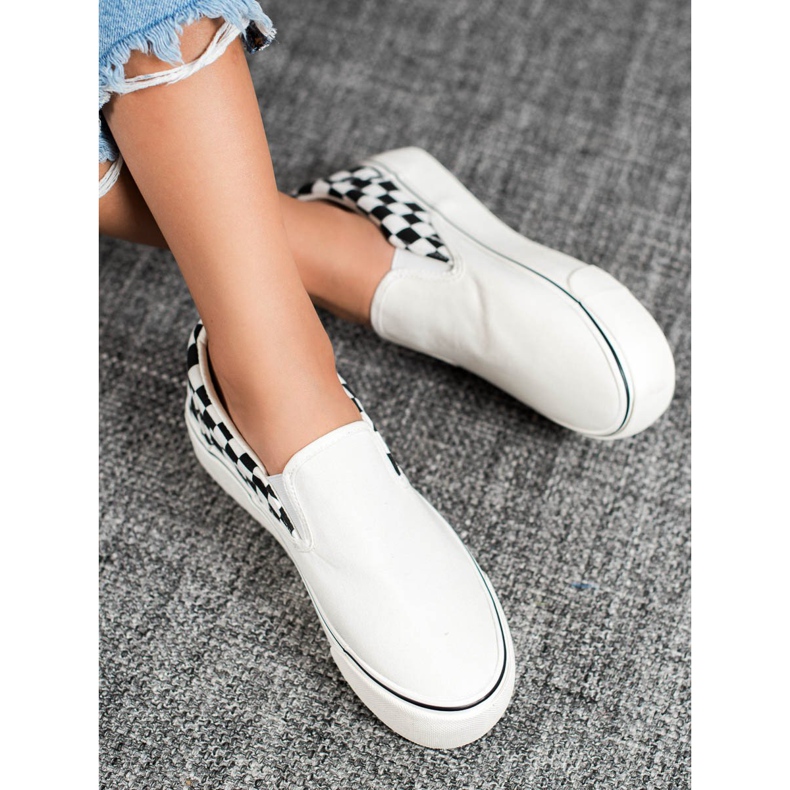 SHELOVET White Checkered Slipons 1