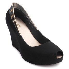 Meliski Discovered On A Wedge S22 Black 1