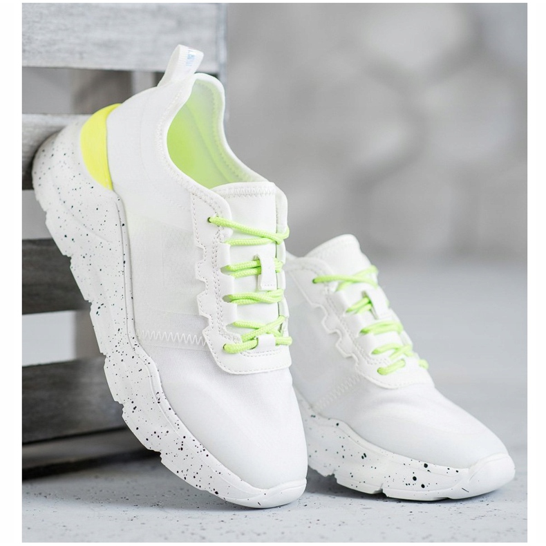 Kylie Classic Sport Shoes white 1
