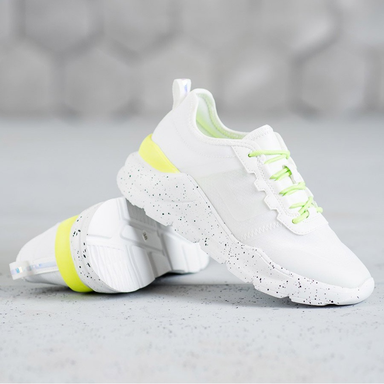 Kylie Classic Sport Shoes white 2