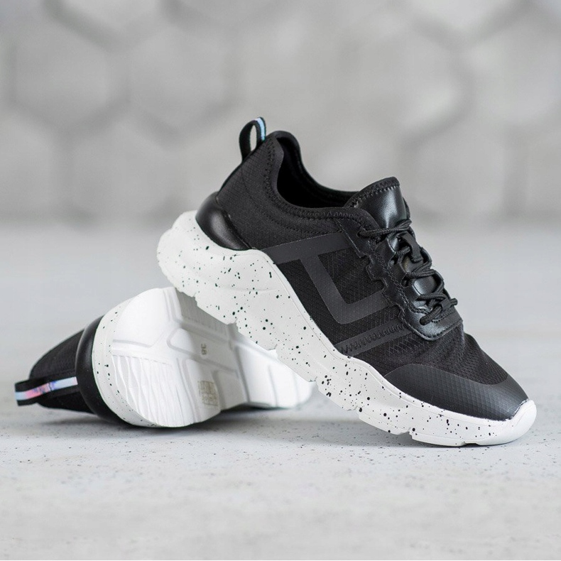 Kylie Classic Sport Shoes black 2