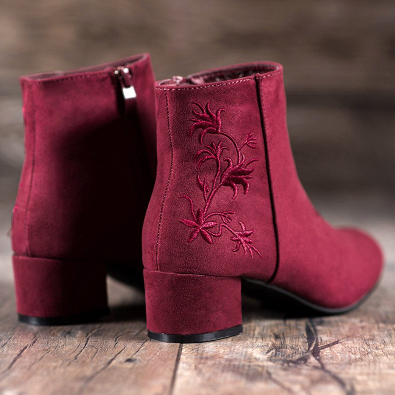 Small Swan Boots With Application red 1