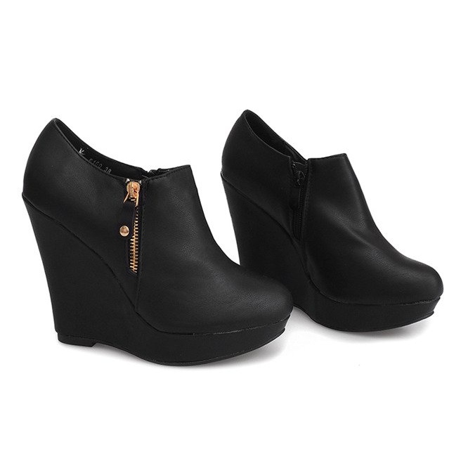 Wedges Boots On Wedge B160 Black 1