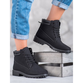 Marquiz Black Trappers 2