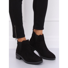 Black Chelsea boots for women 8B978 Black 2