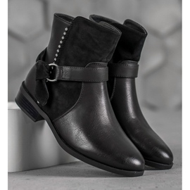SDS Black women's boots 1