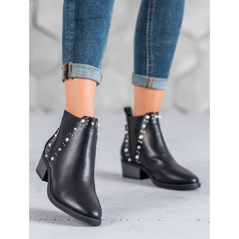 Coco Perla Boots With Pearls black 2