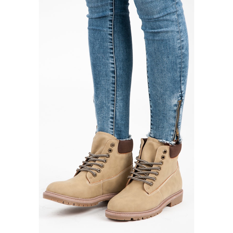 Vices New Collection Trappers beige 2