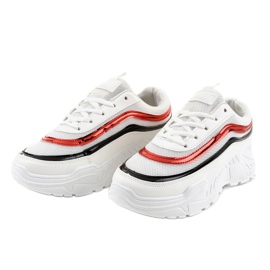 White women's sports shoes AA8 2