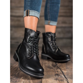 Nio Nio Laced Workers On A Post black 1