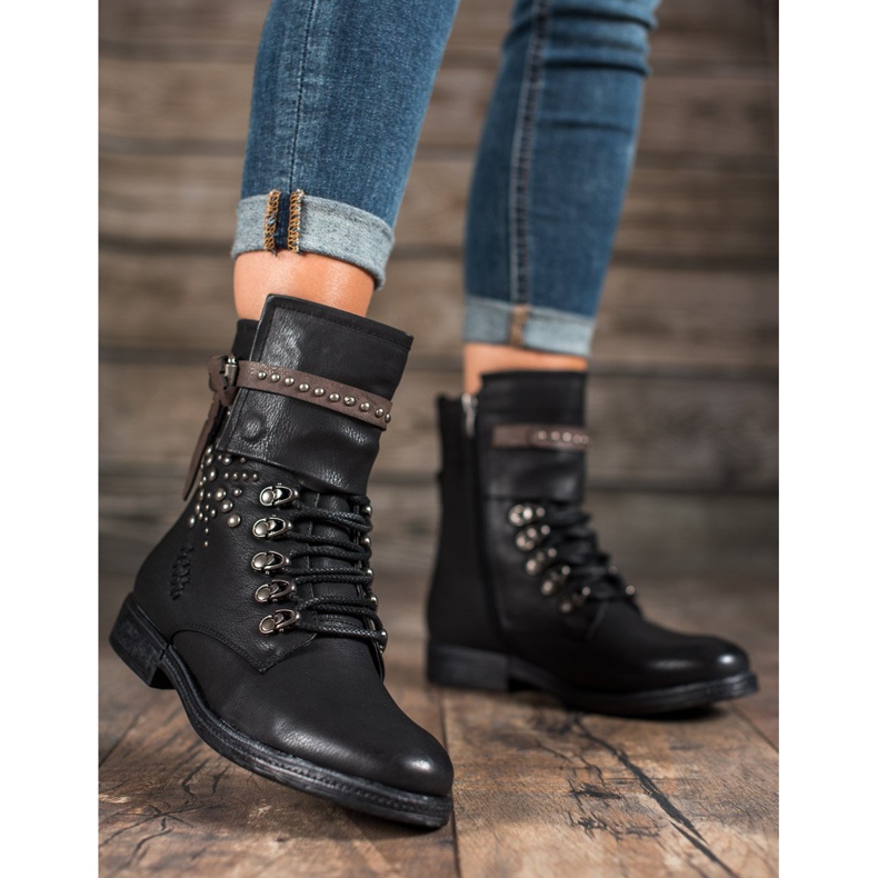 Super Me Fashionable lace-up boots black 1