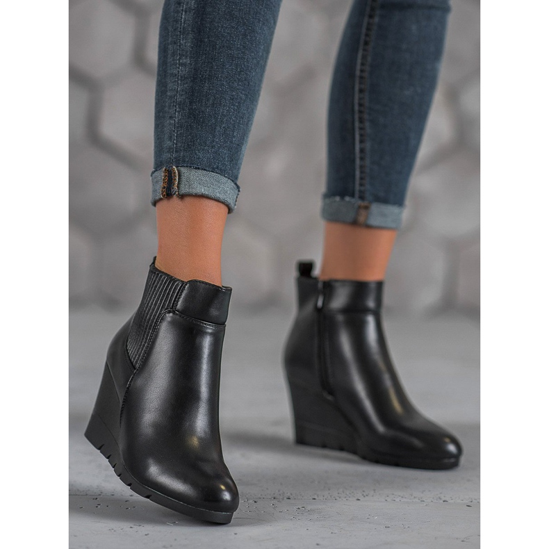 SHELOVET Wedge Boots red 1