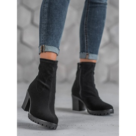 Queentina Women's slip on boots black 1