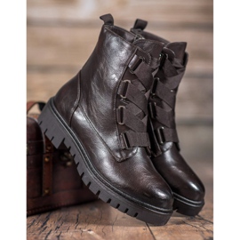 M.Daszyński Brown Workers 1