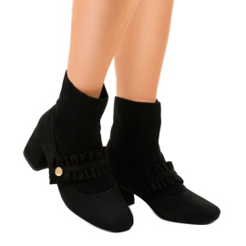 Black velor pumps on the JM8118Y post 1