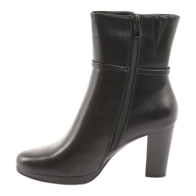 M.Daszyński High women's boots on the post black 2