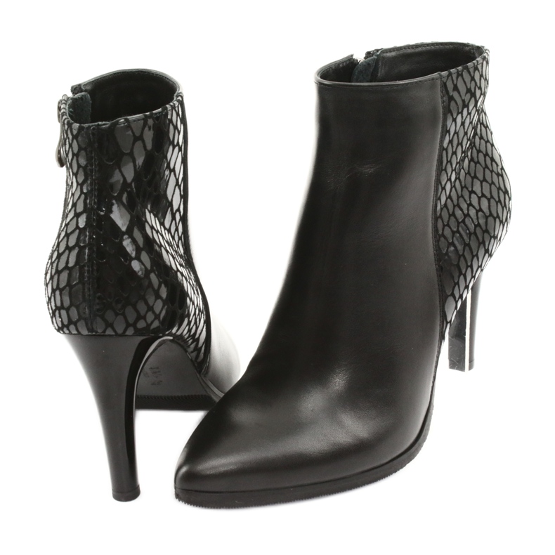 Black Espinto boots on a high heel 4