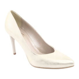 Women's leather pumps Golden Espinto 889 on a pin 1