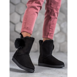 SHELOVET Mukluki With Pompom black 2