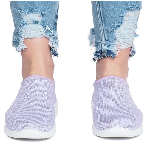 Violet sports Burgundy 1