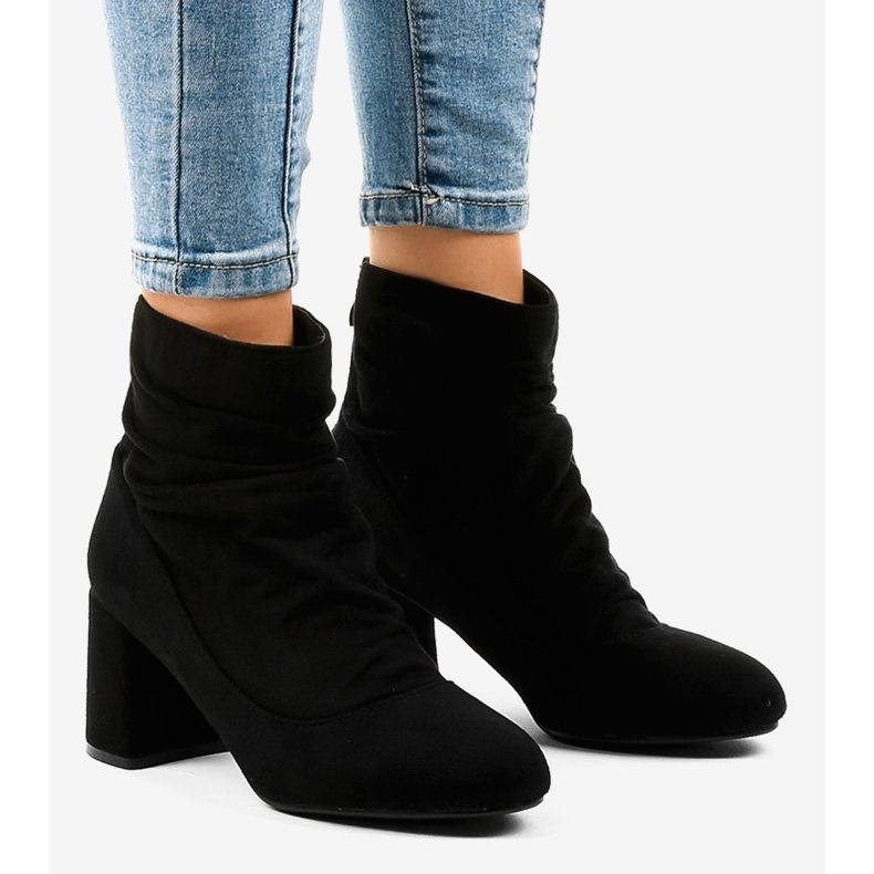 Black suede ankle boots on the BD340 post 1