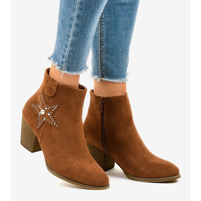 Brown suede boots on the star L88-163 post 1