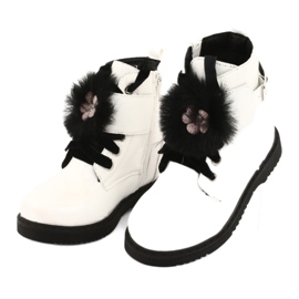 Varnished boots of Evento 1438 cans white black 3