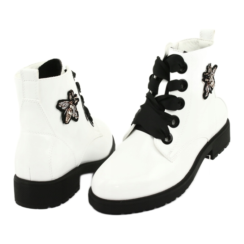 Lacquer boots Sergio Leone 530 white black 4