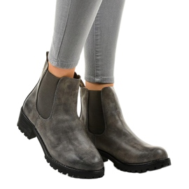 Gray boots on the post with an elastic Z105 grey 1