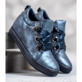 New Tlck Shoes tied with a ribbon blue 1