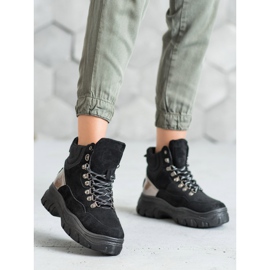 Lace-up VICES boots black 2