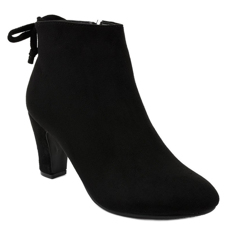 Black suede ankle boots on the W852 post 1