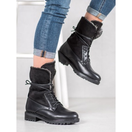 Seastar Boots With A Roll Up Shank black 1