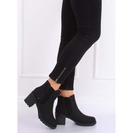 Black Chelsea boots, black L2065 Black 2