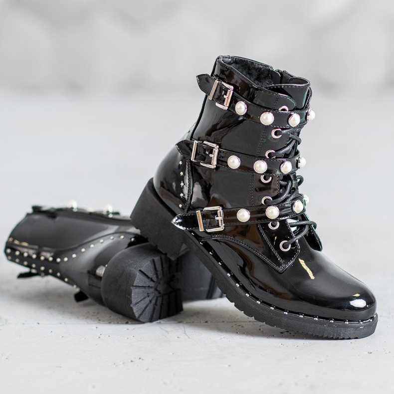Seastar Patent boots with pearls black 1
