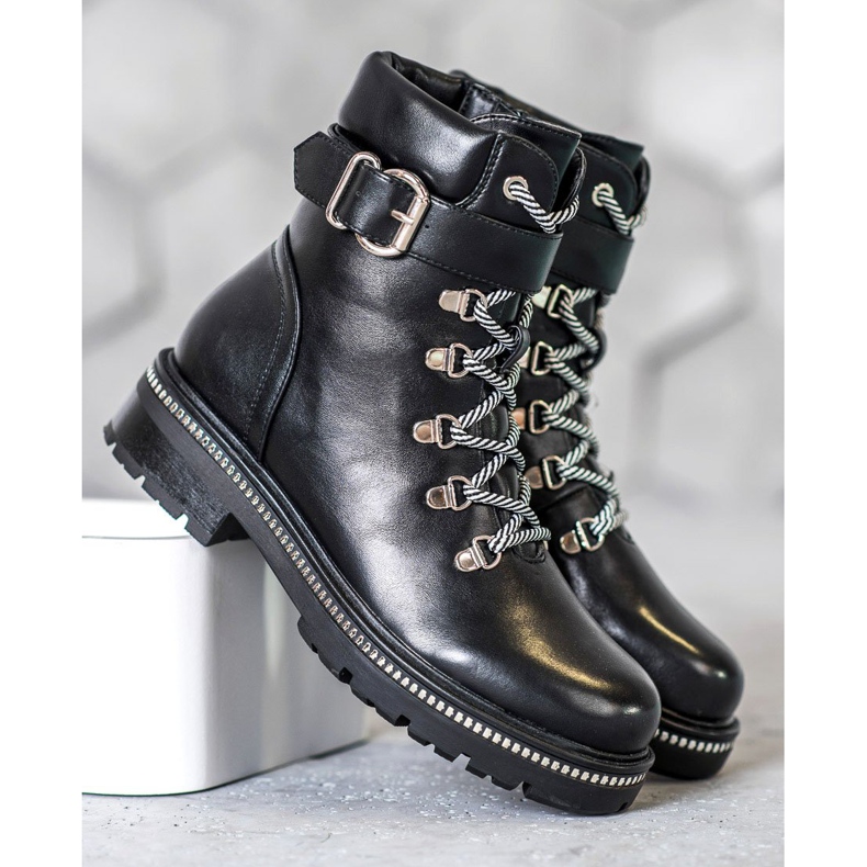 Seastar Black Workers With A Buckle 1