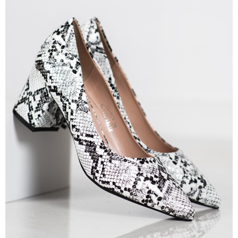 Seastar Snake Print Pumps white grey multicolored 2