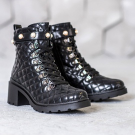 Seastar Quilted Boots On The Platform black 1
