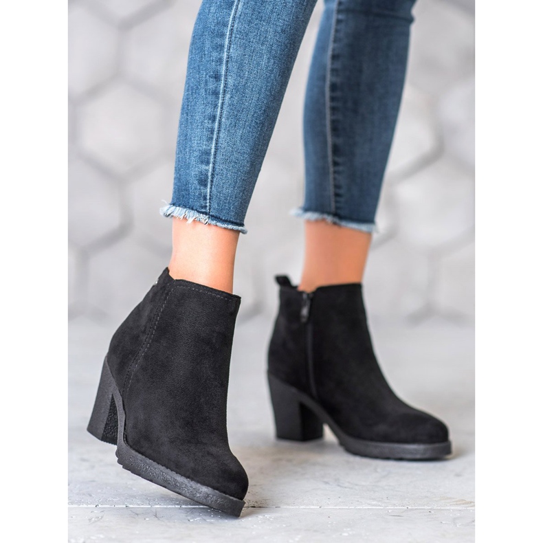 Jumex Boots On The Platform black 1