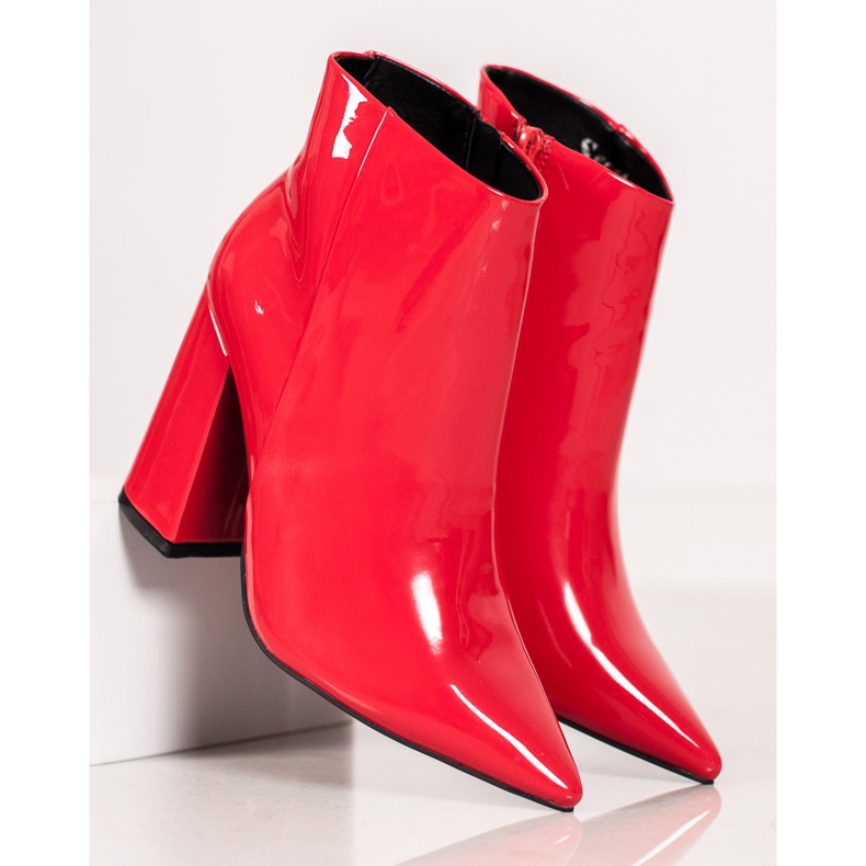 Seastar Red lacquered boots 2