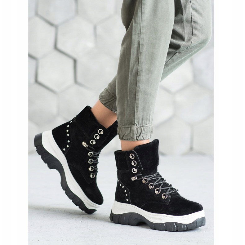 Seastar Trappers On The Platform black 1