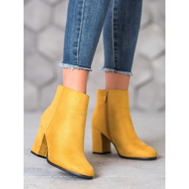 Marquiz Yellow suede boots 1