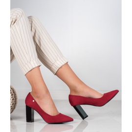 Goodin Suede Pumps On A Pillar red 1