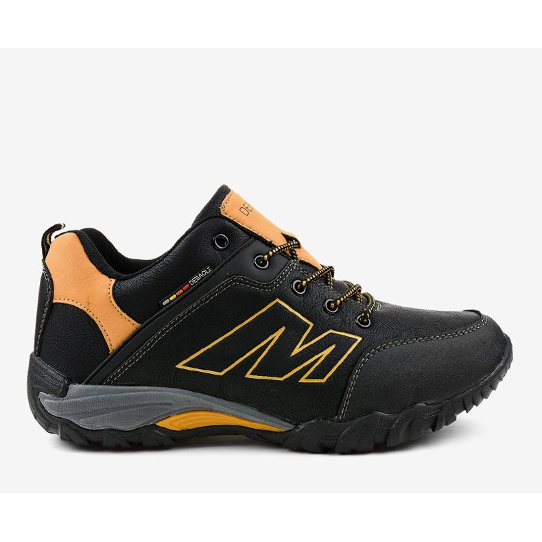 103A black trekking shoes 2