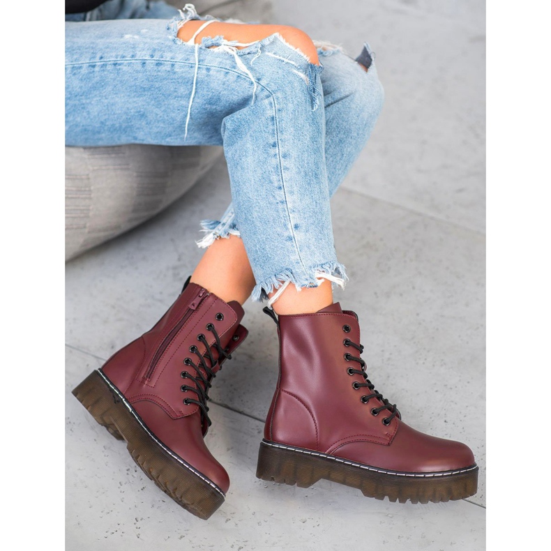 Kylie Boots On The Platform red 2
