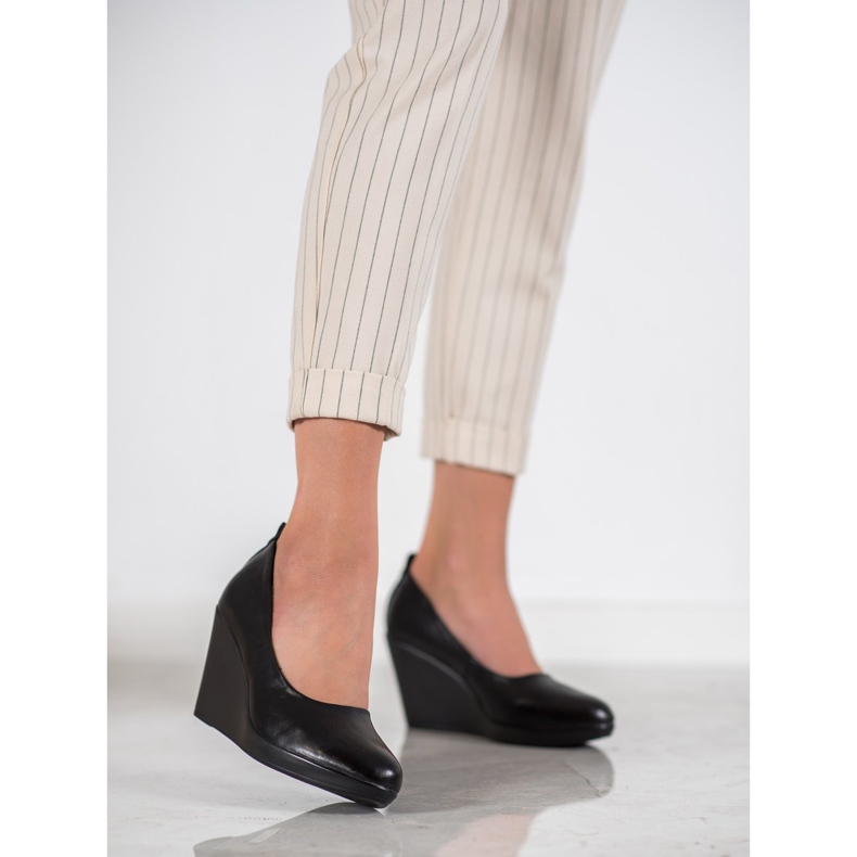 J. Star Comfortable Black Pumps 2