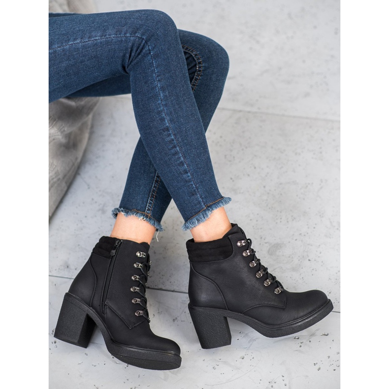 Queen Vivi Lace-up boots with eco leather black 1 Queen Vivi Lace-up boots with eco leather black 1