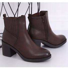 Brown Chelsea boots brown 8017 Brown 2
